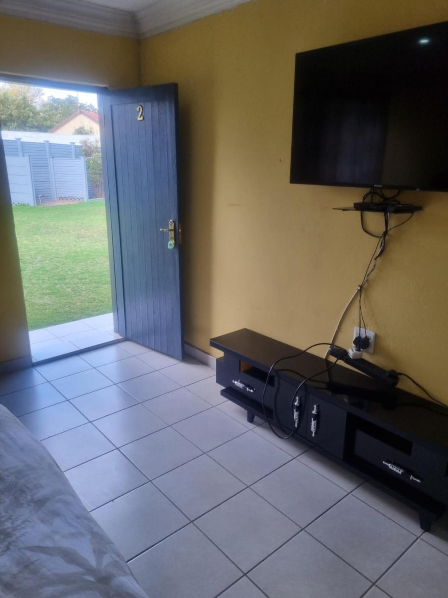 Jazreel B&B Vanderbijlpark Room photo